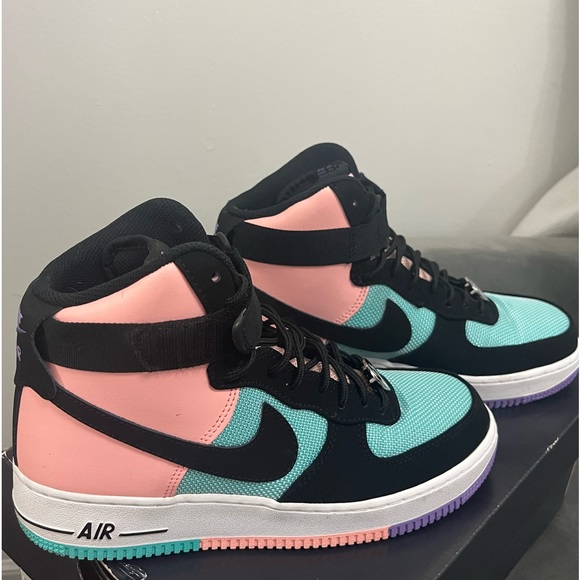 Nike Shoes - Nike Air Force 1